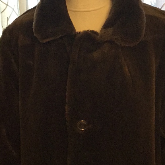 Reversibile coat with beige and brown faux fur - Picture 7 of 15